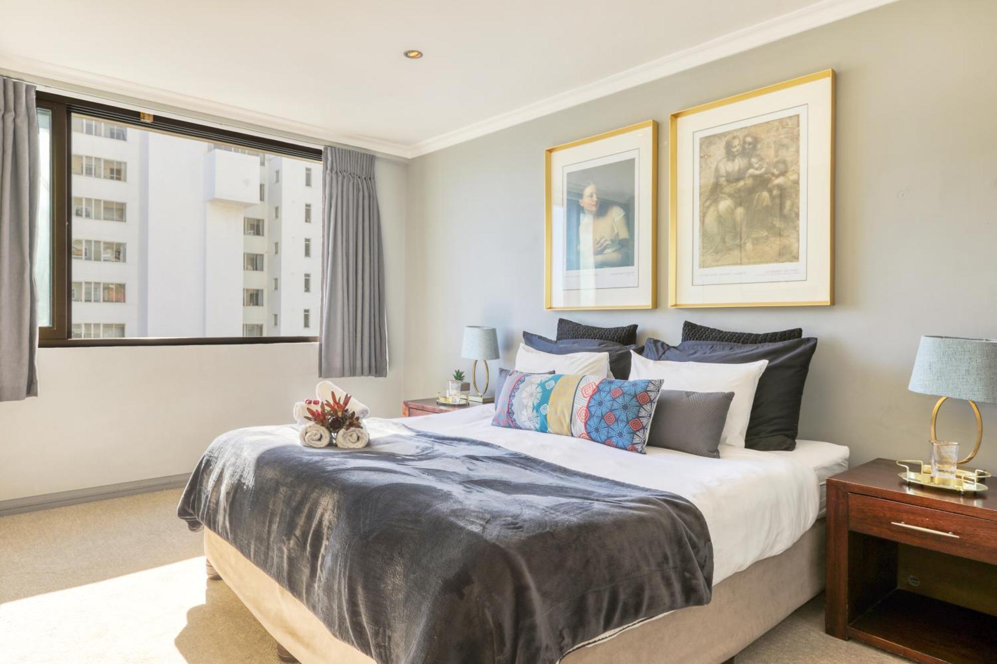 Backup-Powered Bantry Bay View 2 Bed Apartment Fokváros Kültér fotó