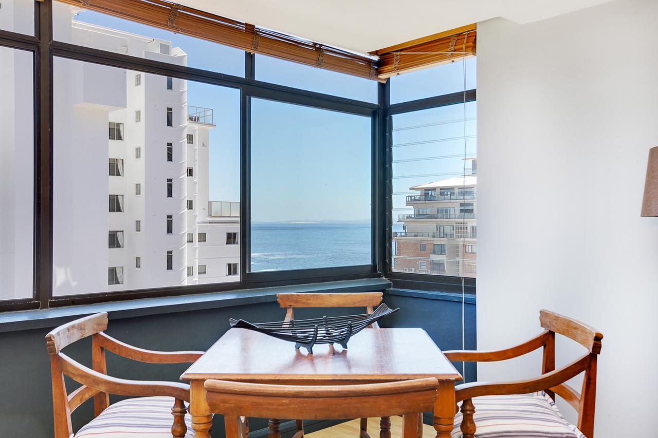 Backup-Powered Bantry Bay View 2 Bed Apartment Fokváros Kültér fotó