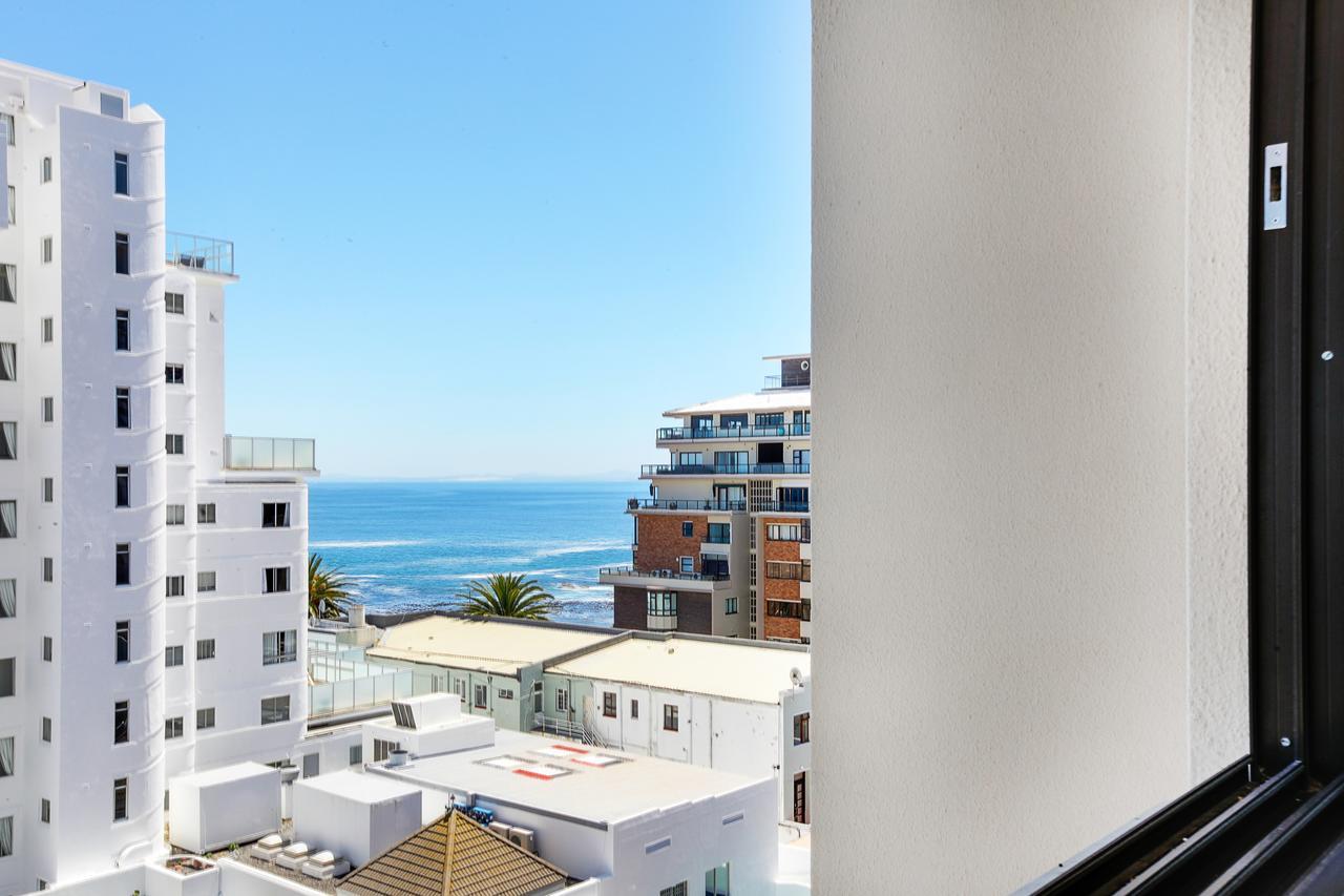Backup-Powered Bantry Bay View 2 Bed Apartment Fokváros Kültér fotó