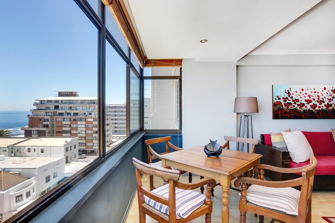 Backup-Powered Bantry Bay View 2 Bed Apartment Fokváros Kültér fotó