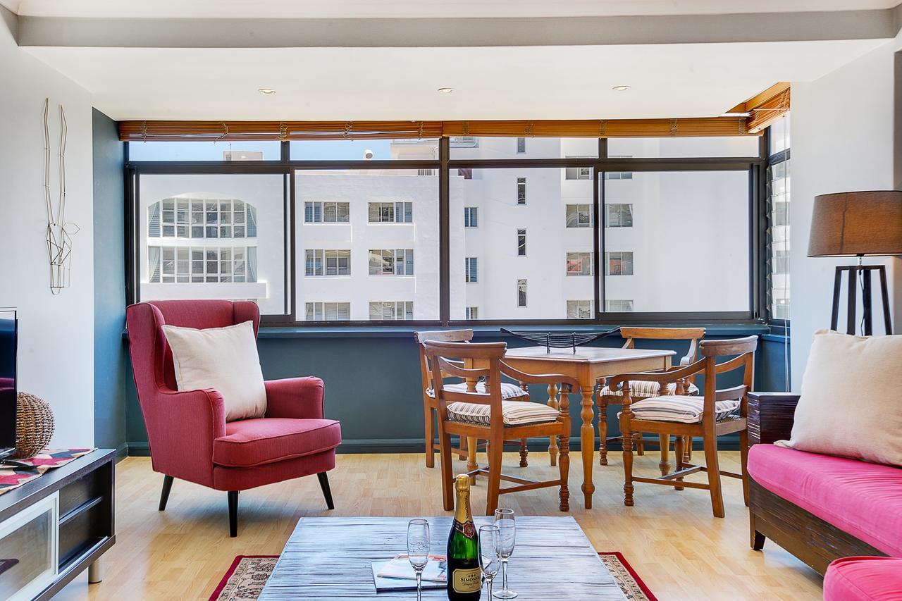 Backup-Powered Bantry Bay View 2 Bed Apartment Fokváros Kültér fotó